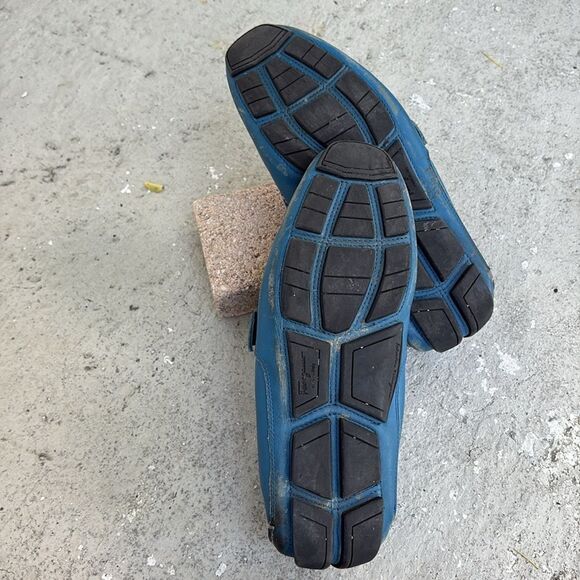 Ferragamo driving shoes - Picture 8 of 11